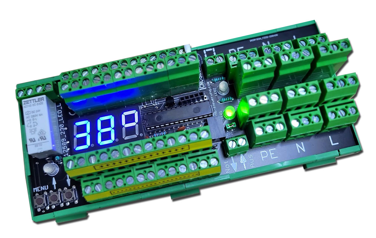 Spannungsverteiler 26 fach V2.0 230 Volt mit LED Anzeige und Lüftersteuerung