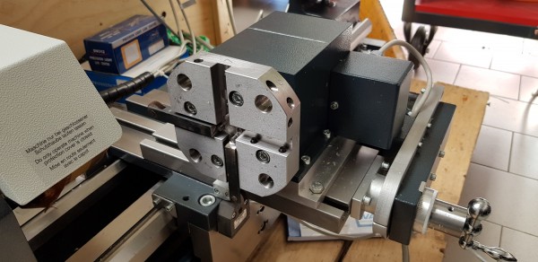 Retrofit für eine CC-D6000 hs CNC 2 KW Drehmaschine