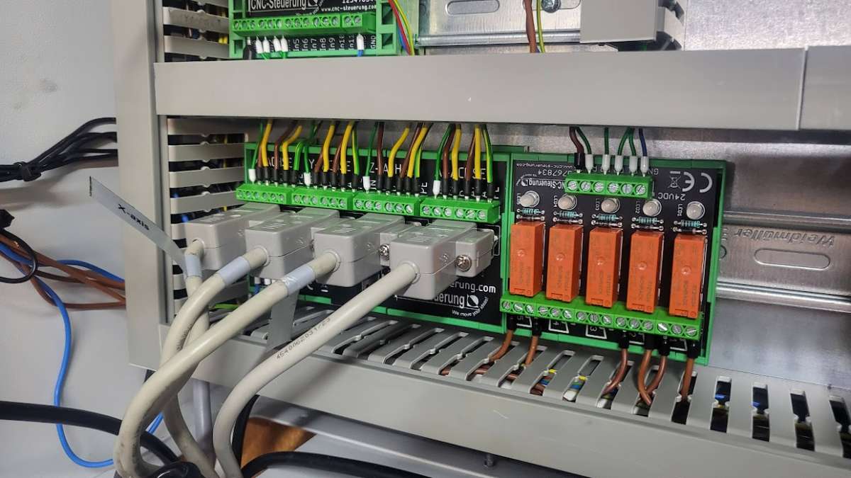 Retrofit für eine CC-D6000 hs CNC 2 KW Drehmaschine