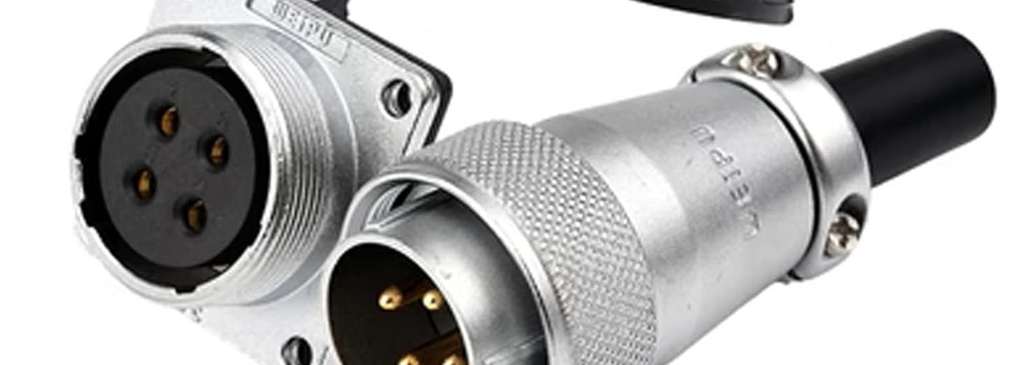 Motorstecker CASE Servosteuerung